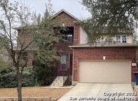 8014 Jalane Park in San Antonio, TX - Building Photo