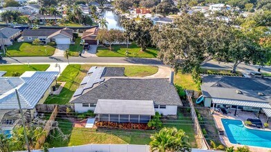 5215 Denver St NE in St. Petersburg, FL - Building Photo - Building Photo