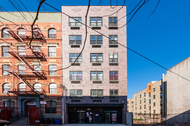 921 Eagle Ave in Bronx, NY - Building Photo - Building Photo