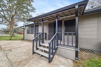 1500 Harvard St in Baytown, TX - Building Photo - Building Photo