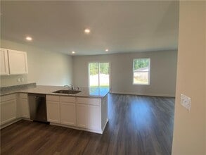 536 Pemberton St in Euharlee, GA - Building Photo - Building Photo