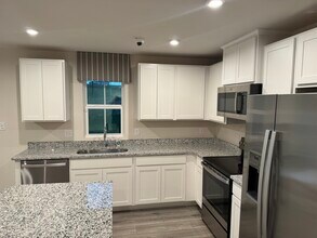 1100 Aubrey Mdws Pl in Franklin, KY - Building Photo - Building Photo