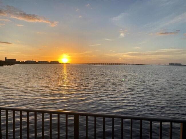 900 E Marion Ave in Punta Gorda, FL - Building Photo - Building Photo
