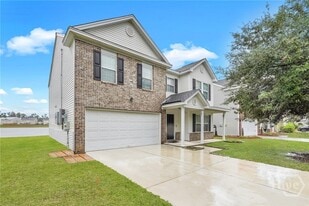 50 Lake Shore Blvd in Savannah, GA - Building Photo