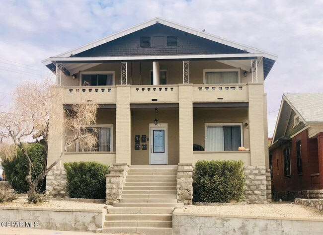 property at 1015 Prospect St