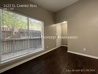 1422 El Camino Real photo'