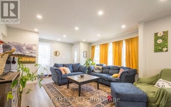 99 Bay Dr in Belleville, ON - Building Photo - Building Photo