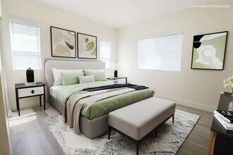 14252 Erwin St in Los Angeles, CA - Building Photo - Building Photo