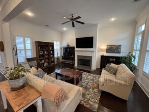 1142 Memorial Sq in Zachary, LA - Building Photo - Building Photo