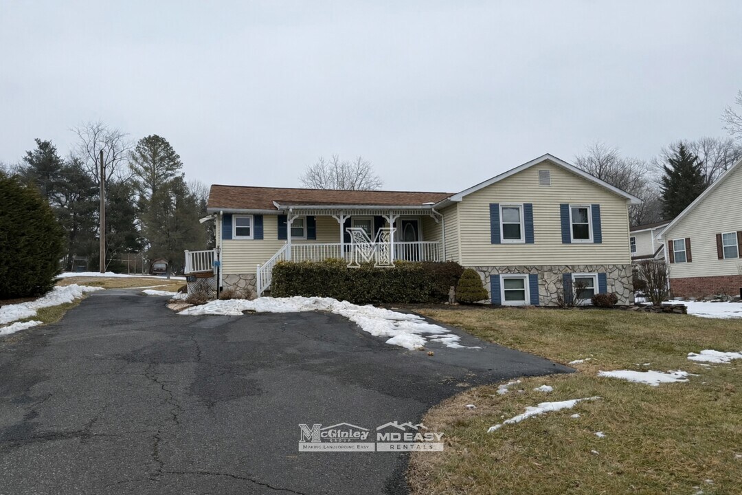 2621 Fallston Rd in Fallston, MD - Building Photo