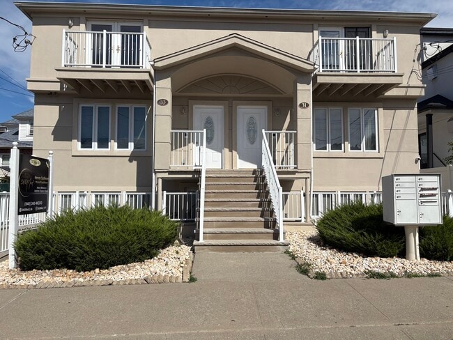 33 Tioga St in Staten Island, NY - Building Photo - Building Photo