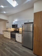 240 Plymouth Ave in Oreland, PA - Building Photo - Building Photo