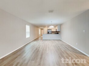 8503 Western Tanager in San Antonio, TX - Building Photo - Building Photo