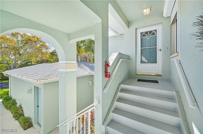 property at 915 New Waterford Dr