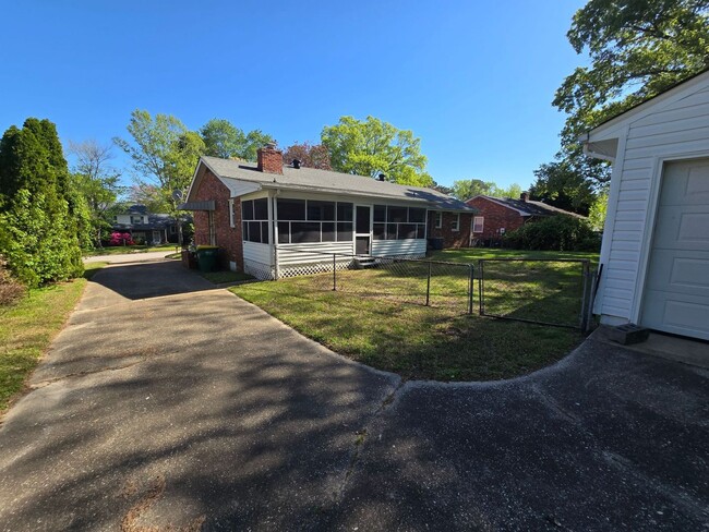 3506 Wilmington Ave in Hopewell, VA - Building Photo - Building Photo