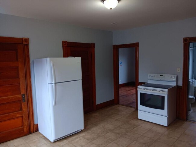 property at 76 Osgood St