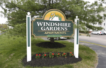 Windshire Gardens in Dover, NH - Building Photo - Building Photo