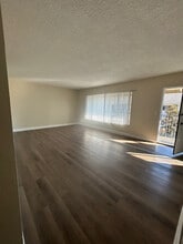 921 S Trident St in Anaheim, CA - Building Photo - Building Photo