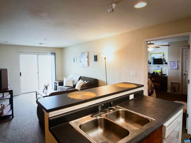 135 Yellowstone Dr in Charlottesville, VA - Building Photo - Building Photo