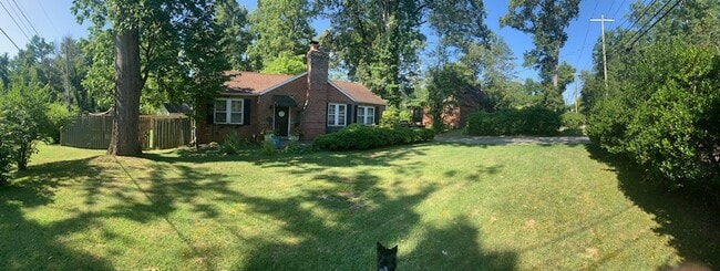 340 Woodlawn Pike in Knoxville, TN - Building Photo - Building Photo