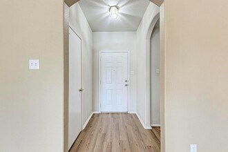 1203 Tricia Cove in Hutto, TX - Building Photo - Building Photo
