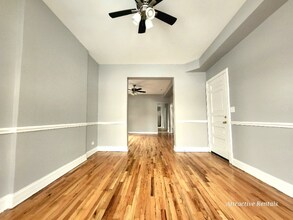 7314 S Kenwood Ave in Chicago, IL - Foto de edificio - Building Photo