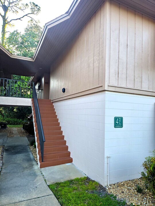 160 Live Oak Woods Ct in Deltona, FL - Foto de edificio