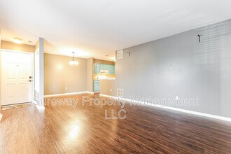 3 Harrogate Ct in Washington Township, NJ - Building Photo - Building Photo