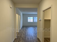 1324 Crimson Pl in Manteca, CA - Building Photo - Building Photo