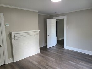 2321 Dacian St in Winston-Salem, NC - Building Photo - Building Photo