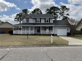 1752 Empress Ln in Fayetteville, NC - Building Photo