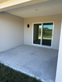 11136 Pendleton Ave in Englewood, FL - Building Photo - Building Photo