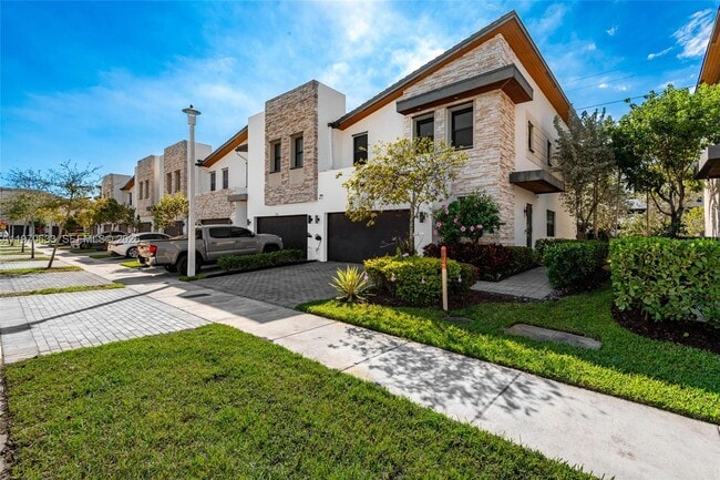 property at 7902 NW 105th Ct