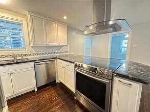 4410 Pease St in Houston, TX - Building Photo - Building Photo