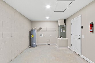 925 E Clifford Ave in Eustis, FL - Building Photo - Building Photo