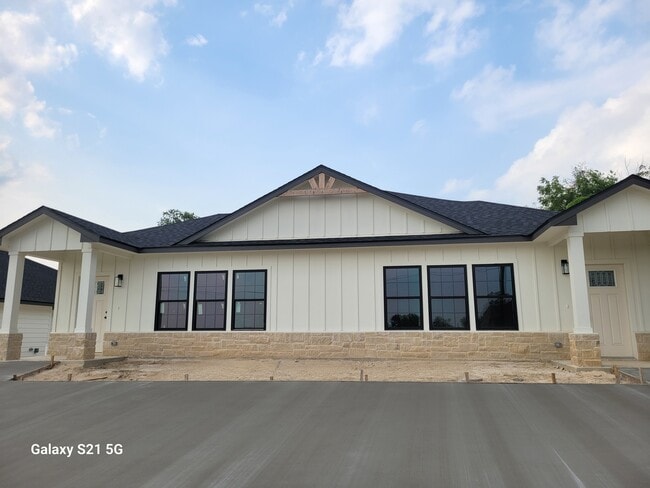 property at 112 Cora Lee Ln