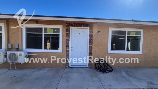 11800 White Ave in Adelanto, CA - Building Photo - Building Photo