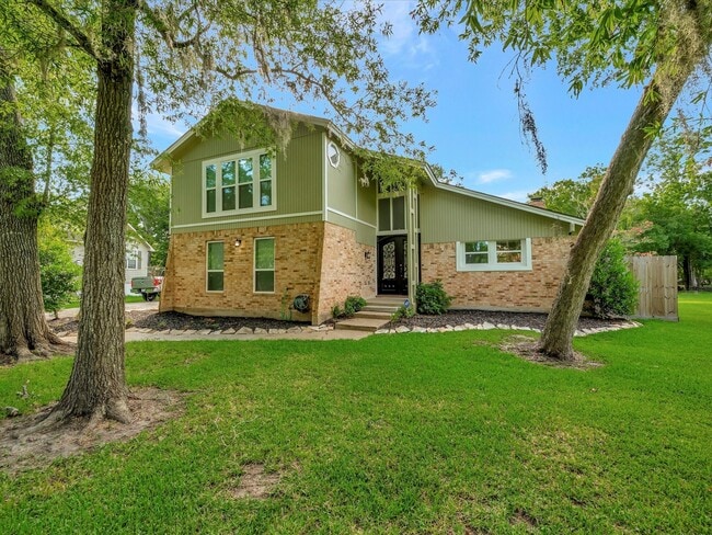 property at 5346 Apple Blossom Ln