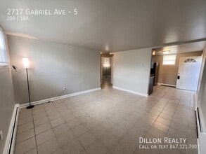 2717 Gabriel Ave in Zion, IL - Building Photo - Building Photo