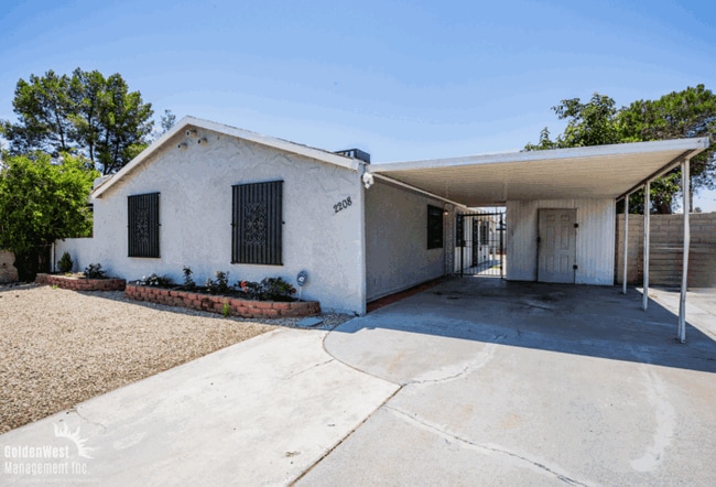 property at 2208 E Melinda Ave