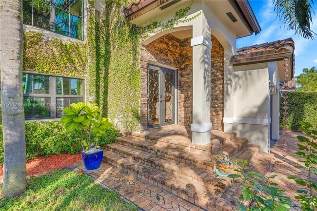 10845 SW 75th St in Miami, FL - Building Photo - Building Photo