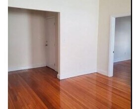 140 Callender St-Unit -6 in Boston, MA - Building Photo - Building Photo