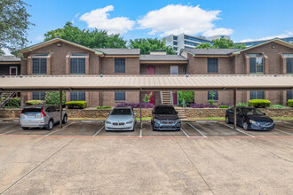 2505 Wedglea Dr in Dallas, TX - Building Photo - Building Photo