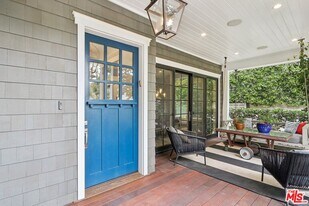 3143 Shelby Dr in Los Angeles, CA - Building Photo