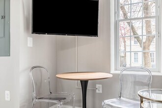 701 E St SE in Washington, DC - Building Photo - Building Photo