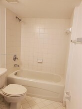 2721 SE 12th Pl in Homestead, FL - Building Photo - Building Photo