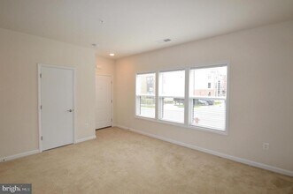 20508 Milbridge Ter in Ashburn, VA - Building Photo - Building Photo
