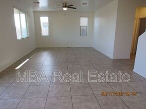 4844 W Leodra Ln in Phoenix, AZ - Building Photo - Building Photo