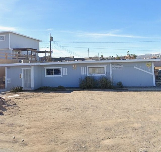 property at 1567 Sierra Vista Dr