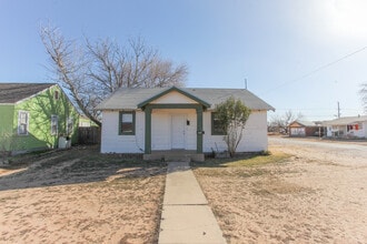 1100 E 12th St in Big Spring, TX - Building Photo - Building Photo